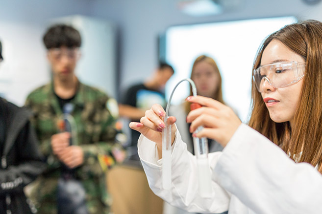 Students working in lab